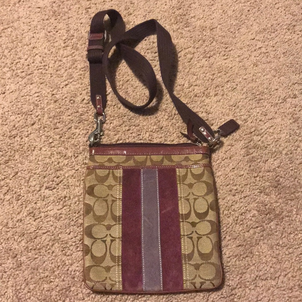 Authentic Coach shoulder bag